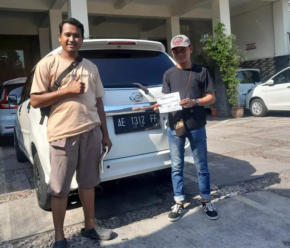 sewa mobil jogja